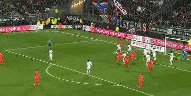 广州队年轻球员愈发成熟（广州队小将日趋老练）