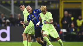 比利亚：西班牙前国脚奎尼是西班牙足球历史上最伟大的射手