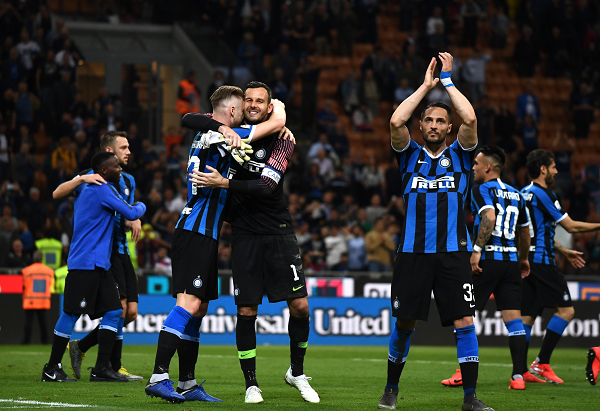 特瓦斯：梅罗瓜穆离开不会影响西甲质量，与英超差距正在缩小（特瓦斯：梅罗瓜穆相继离开也不损西甲水准，与英超差距正不断缩小）