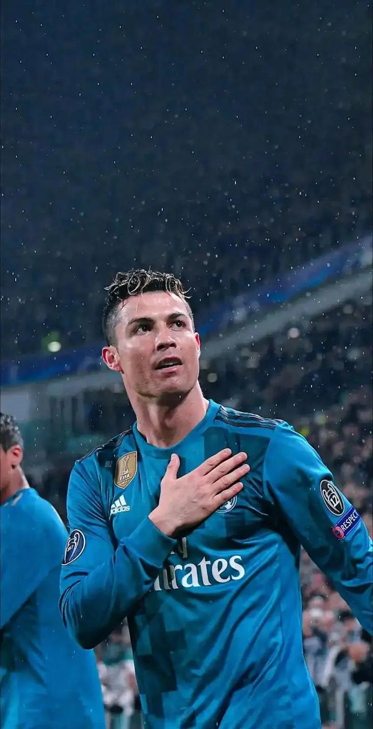 2026年世界杯小组抽签仪式，日本队10号竟如此反应，深夜点击量超百万（2026世界杯分组抽签，日本队10号罕见反应引热议，深夜播放量破百万）