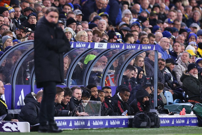 巴萨旧将：足球世界没人能达到梅西的高度，他让我们变得更好（前巴萨球员：足坛无人触及梅西的高度，他让我们变得更优秀）