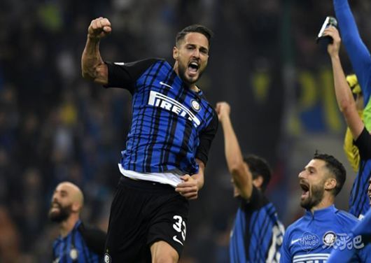 意媒：阿坎吉缺席国米训练，欧冠对阵利物浦出战成疑