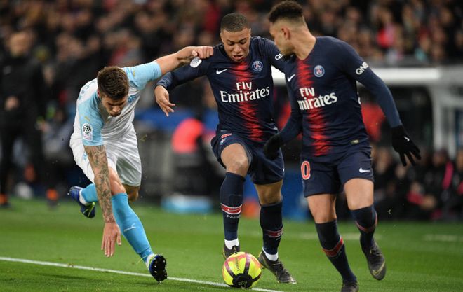 篮球勇士队中锋封盖次数创新高