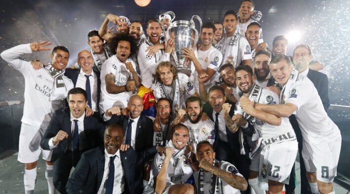 掘金约基奇豪取三双助球队连胜（约基奇砍下三双 率掘金延续连胜）