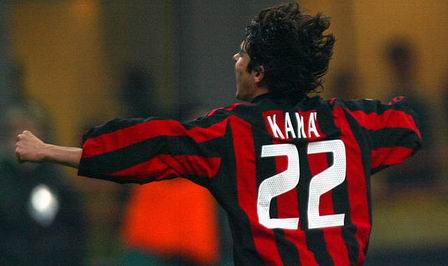 卡尼萨雷斯：维尼修斯的表现配不上加薪，皇马球员大多都这样（卡尼萨雷斯：维尼修斯的表现不足以涨薪，这在皇马球员中很普遍）