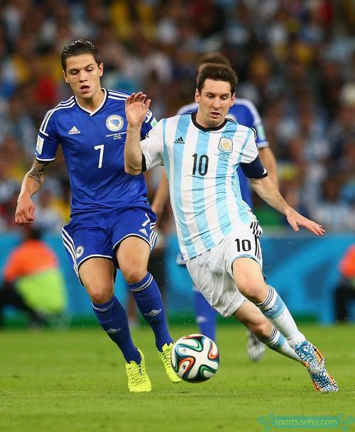 官方：巴林裁判组将执法国安客战河内公安，哈利勒担任主裁判（官宣：哈利勒担任主裁，巴林裁判组执法国安客战河内公安）