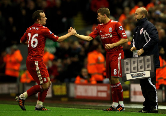 足球巴萨新星闪耀西甲，媒体：未来属于他（巴萨新星西甲大放异彩，媒体称他的时代已来）